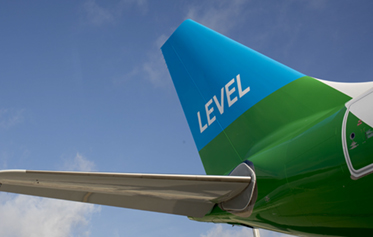 LEVEL y BUFF® se alían para lanzar tubulares con un diseño exclusivo a bordo de los aviones 